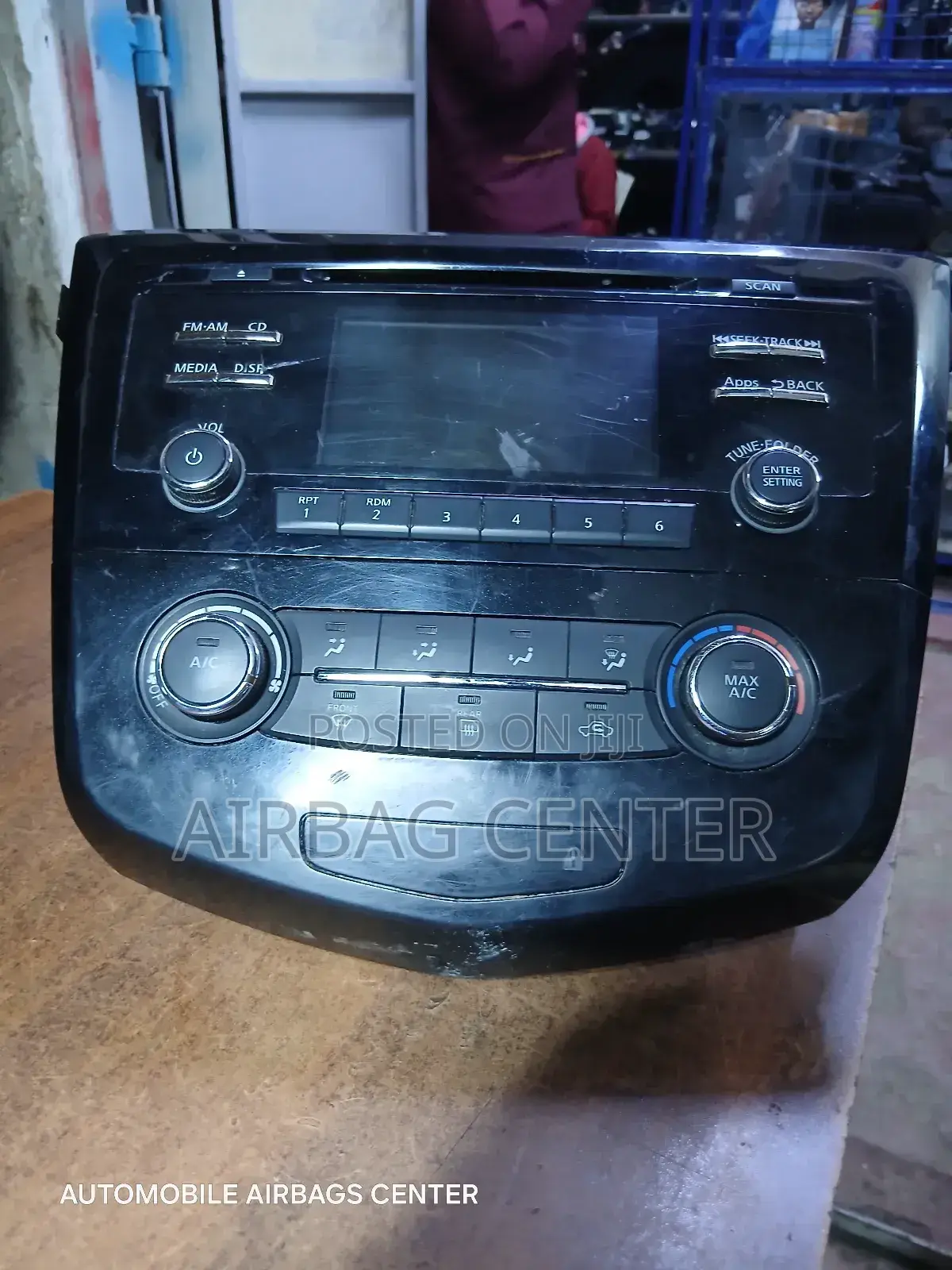 X-Trail Nt32 Radio and Ac Control