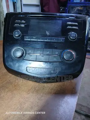 X-Trail Nt32 Radio and Ac Control