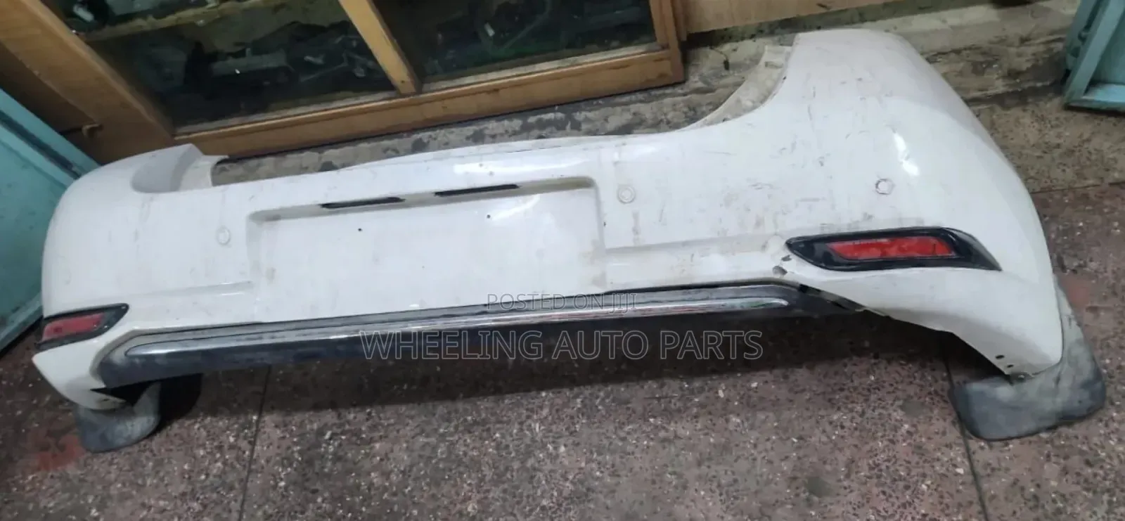 Toyota Auris 2015 Back Bumper