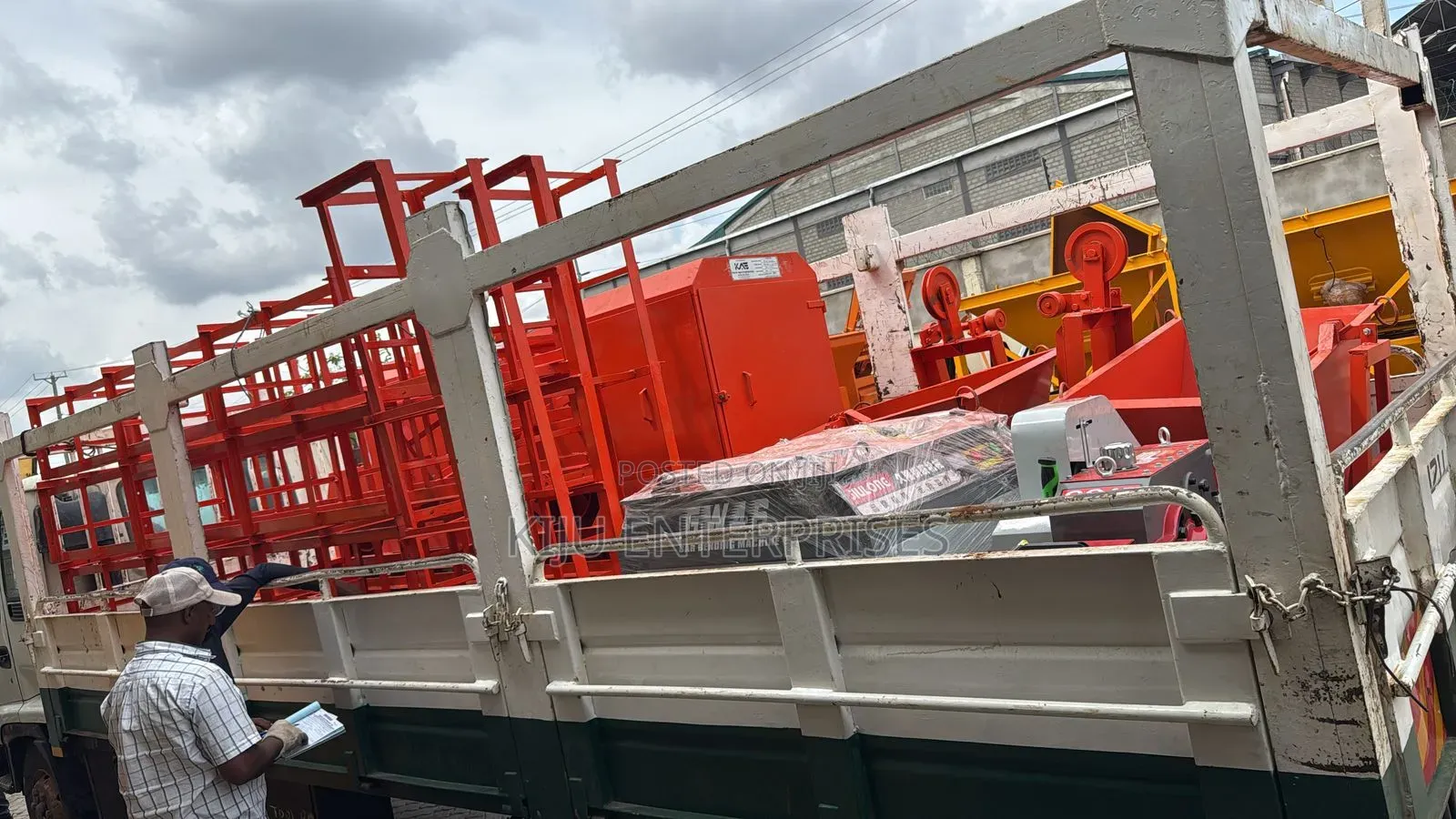 Concrete Hoist 1tone Diesel Powered 30metre