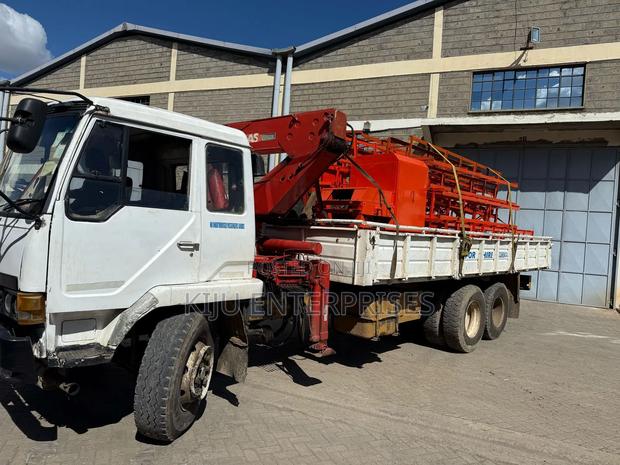 Concrete Hoist 1tone Diesel Powered 30metre - thumbnail 5