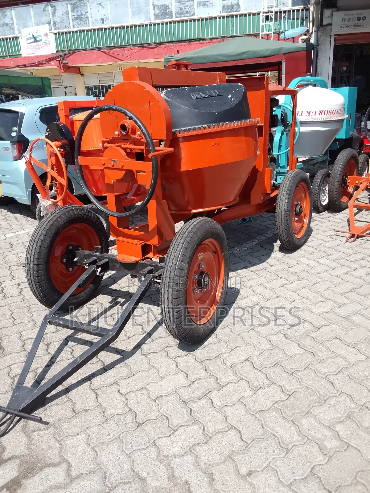 Concrete Mixer Ya Mijengo