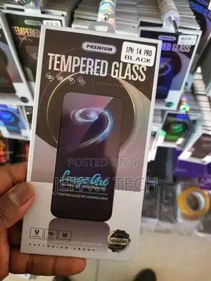 Tronic Privacy Glass Screen Protector for iPhone 14 Pro