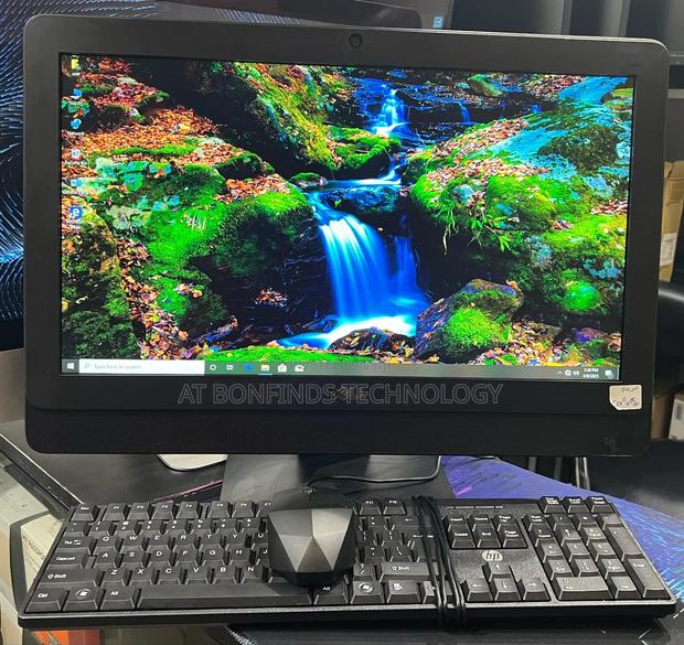 Desktop Computer Dell Optiplex 3040 8GB Intel Core I5 HDD 500GB - main view