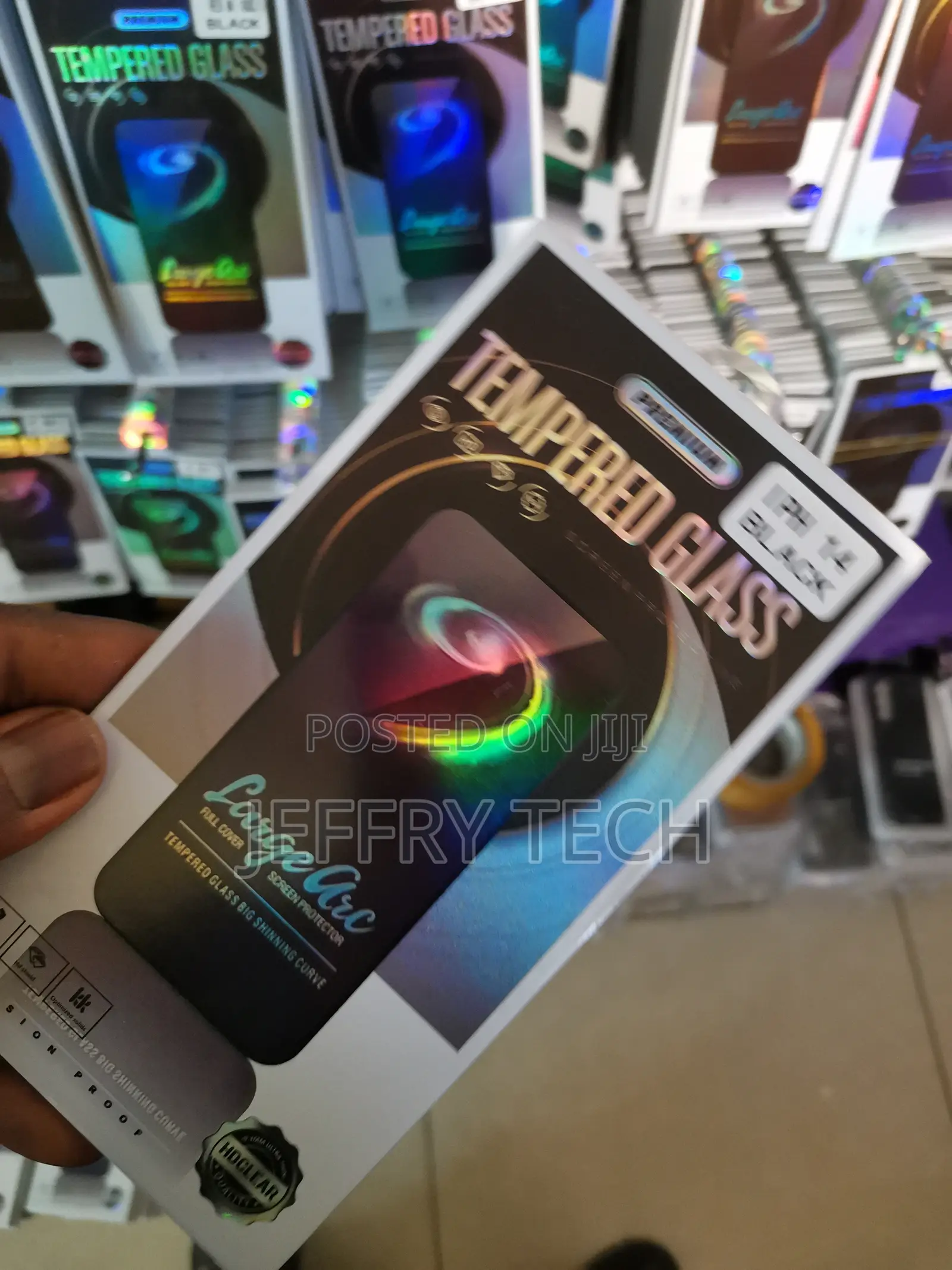 Nanoarmour Privacy Tempered Glass Screen for iPhone 14