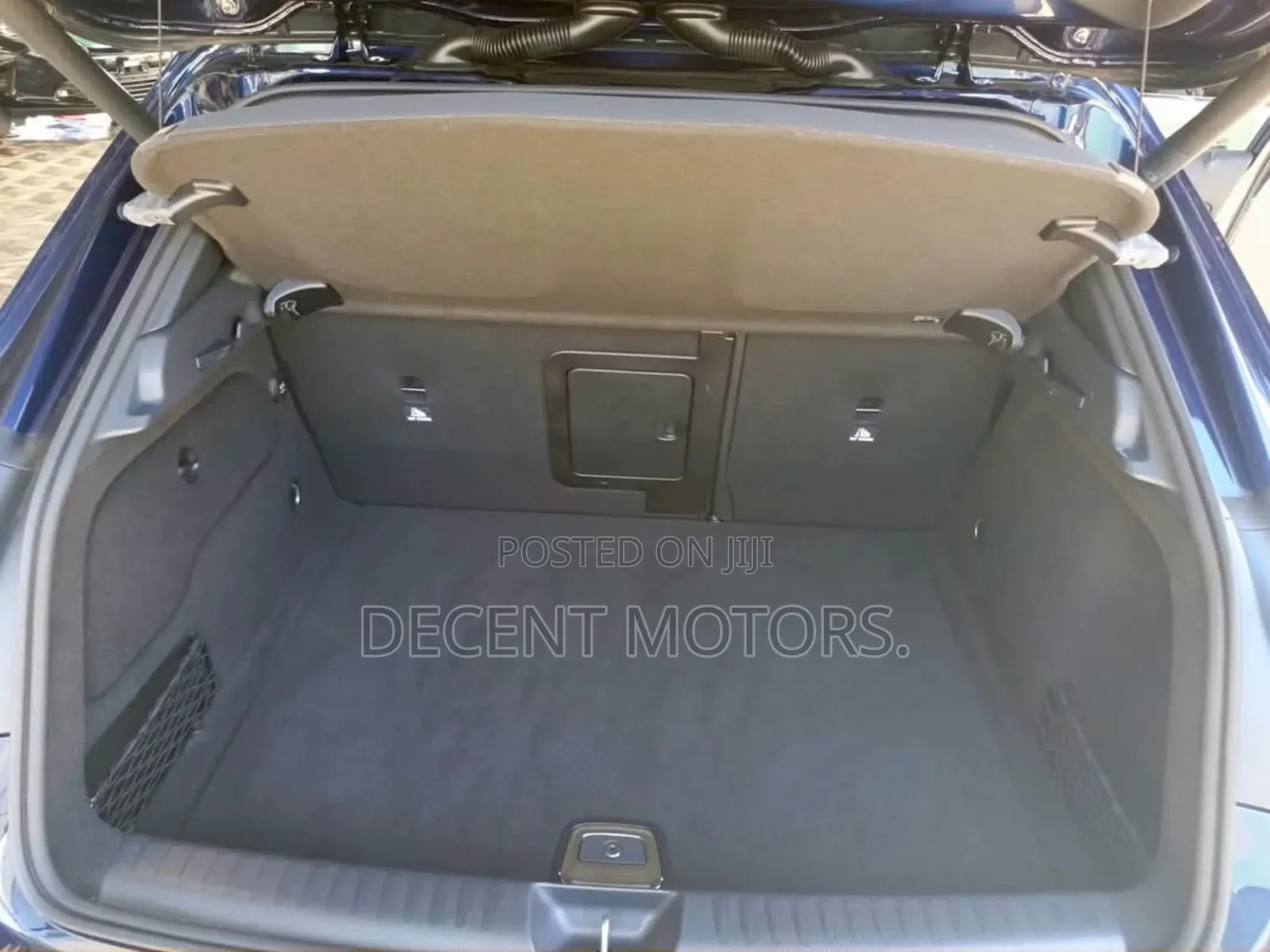 Mercedes-Benz GLA 250 2018 Blue