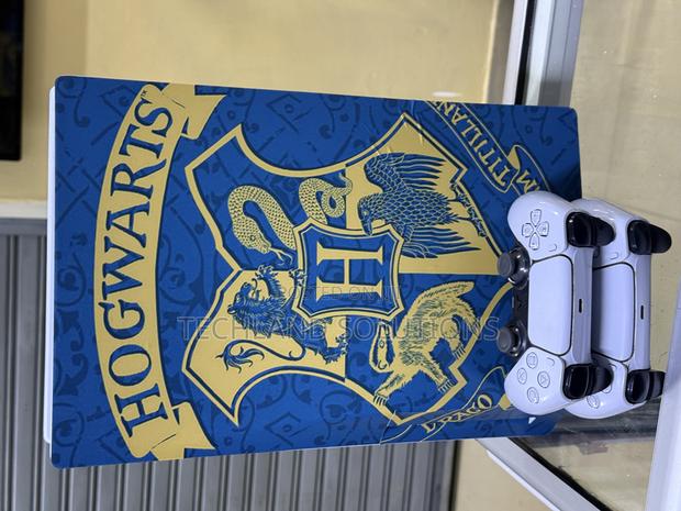 Slightly Used Ps5 825 Gb Machine - thumbnail 4