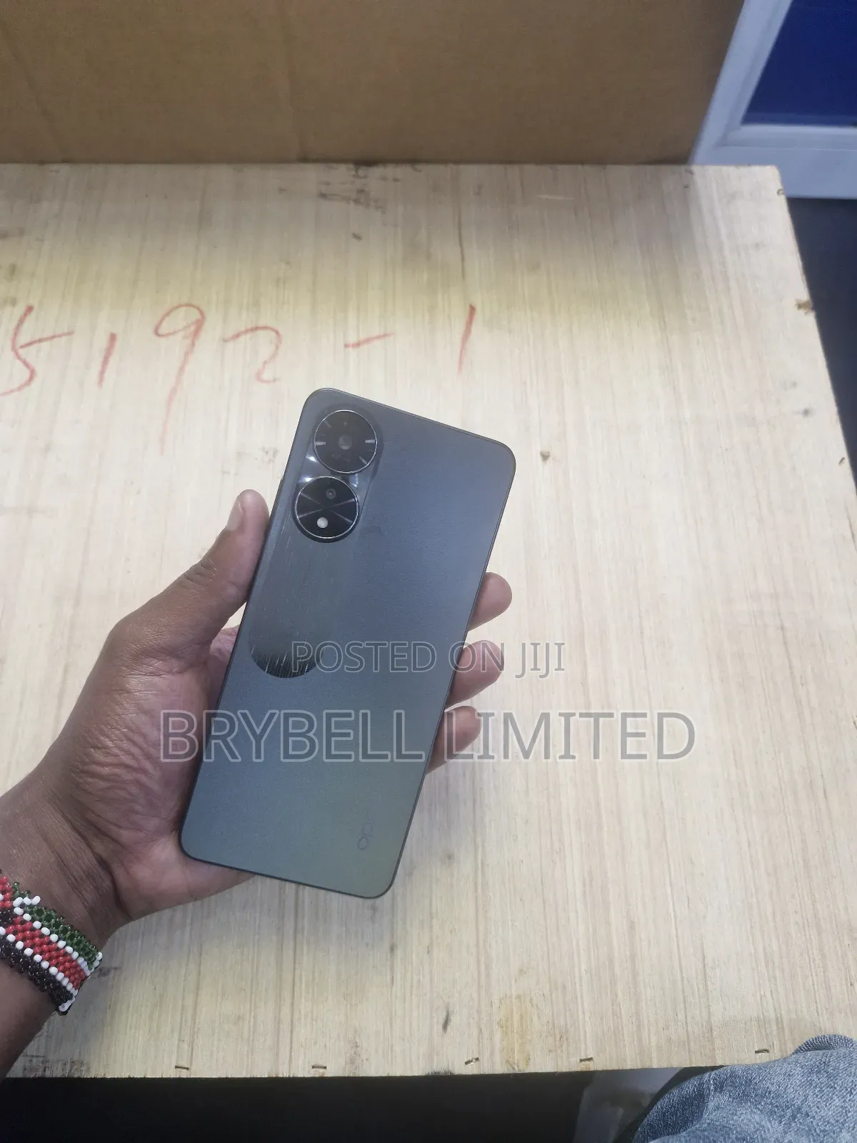 Oppo A78 128 GB Gray