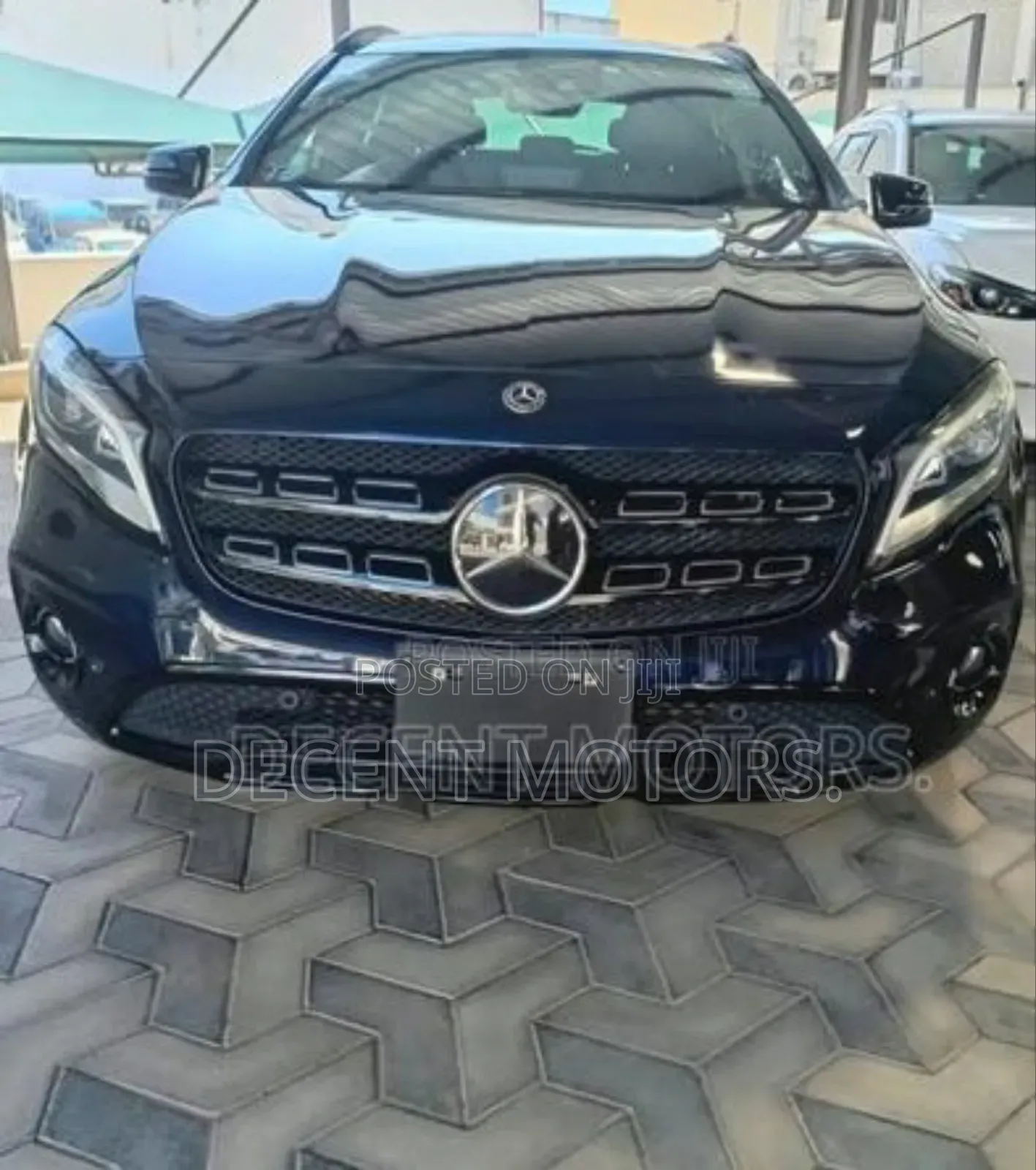 Mercedes-Benz GLA 250 2018 Blue