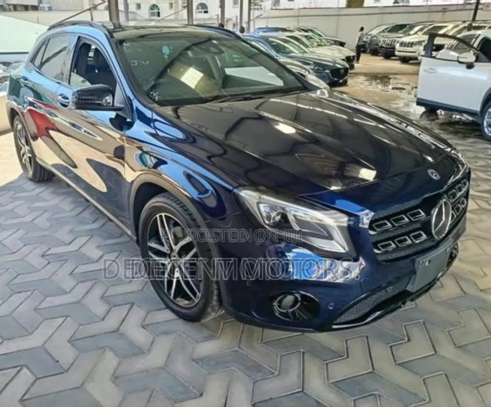 Mercedes-Benz GLA 250 2018 Blue
