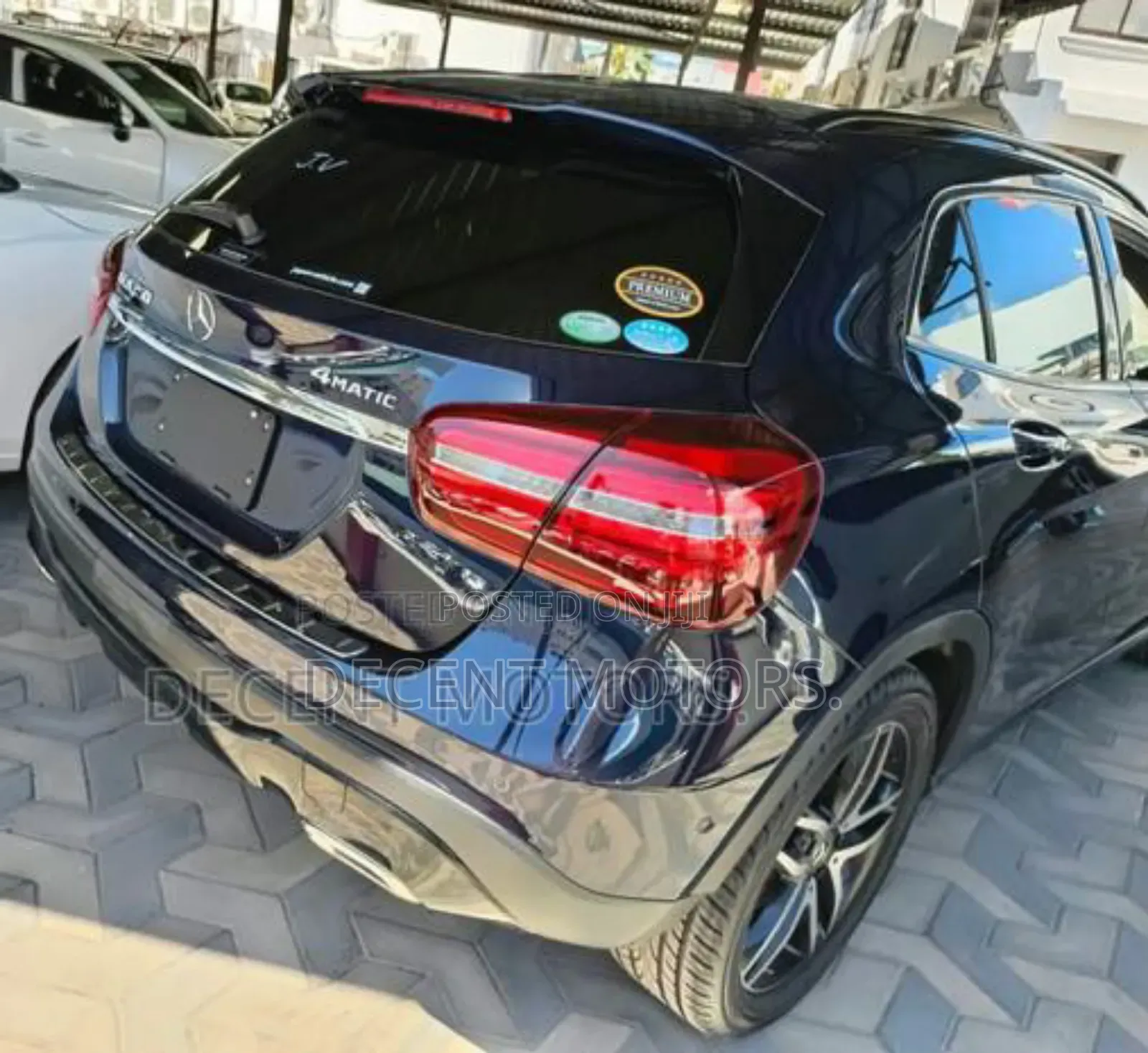 Mercedes-Benz GLA 250 2018 Blue