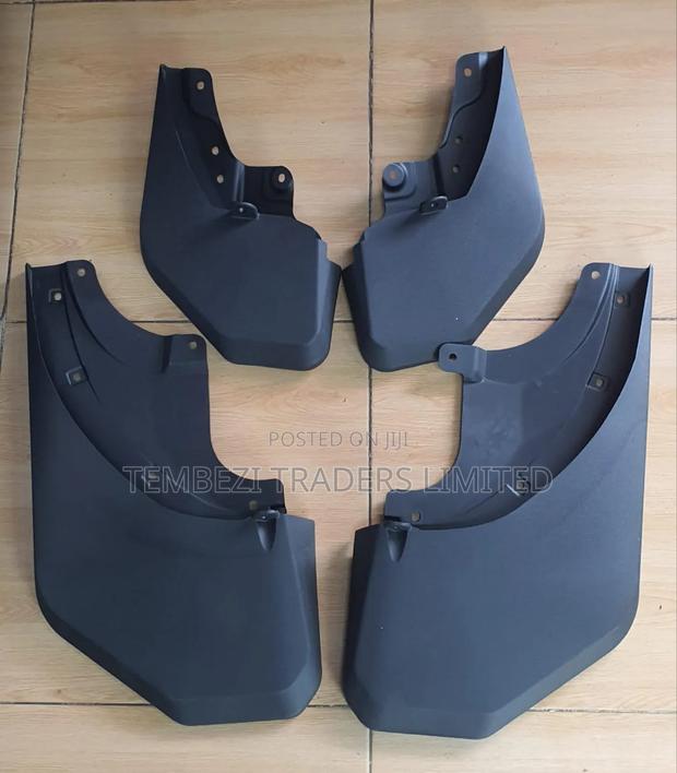 Mudflap Landcruiser Fj 250