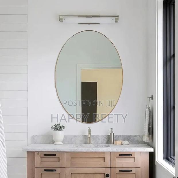 * Decorative Oval Wall Mirror - thumbnail 4