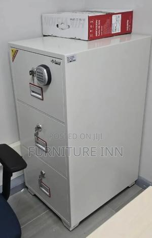 206kgs Diplomatic 3 Door Safe - thumbnail 2