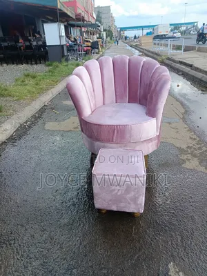 Baby Pink Pedicure Seat, Flower Design 