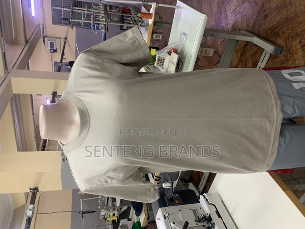 Tshirts. Colour Beige