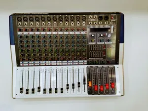 Soundcraft Kv 80 Professional Powered Audio Mixer