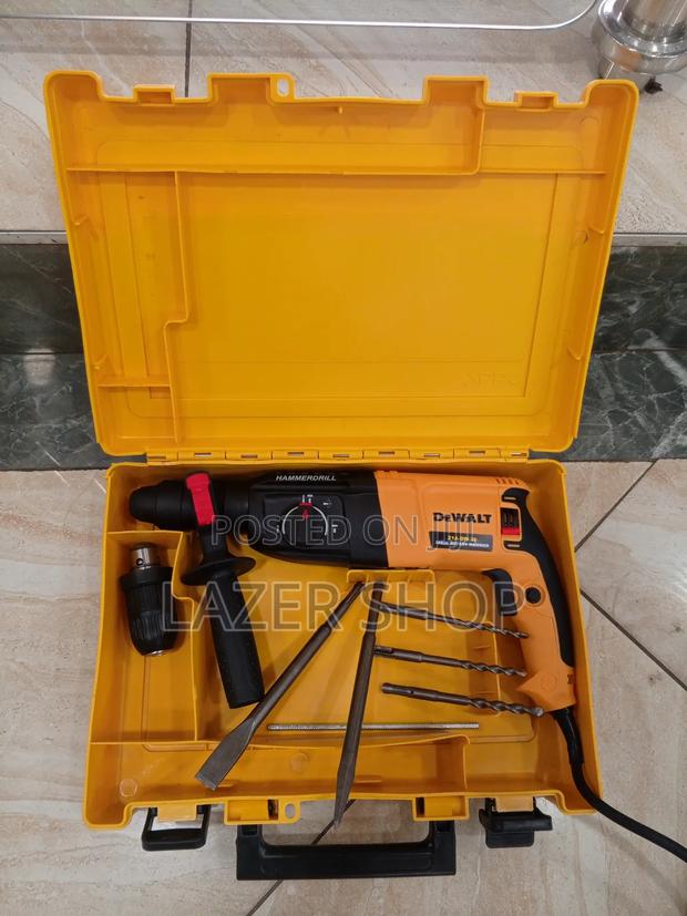 Dewalt Rotary Hammer Drill 800w - thumbnail 4