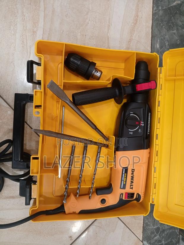 Dewalt Rotary Hammer Drill 800w - thumbnail 8