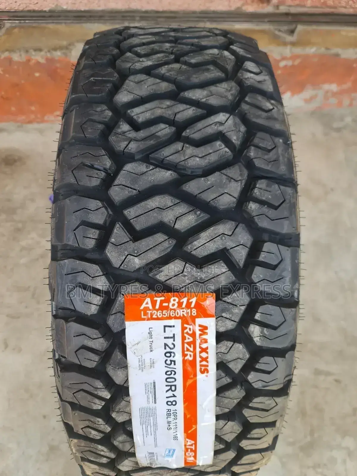265 /60 R18 Maxxis Razr (All Terrain)