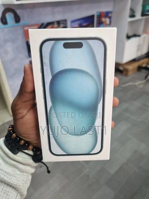 New Apple iPhone 15 256 GB Blue - main view