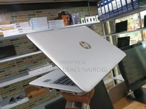 Laptop HP EliteBook 820 G3 8GB Intel Core I7 SSD 256GB