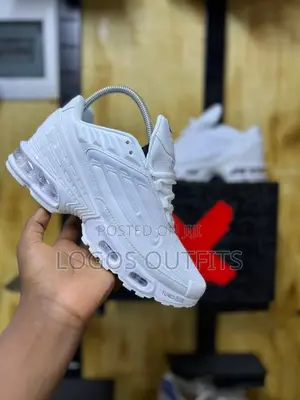 Nike Airmax Plus 3 Tn "Black/Robo White "