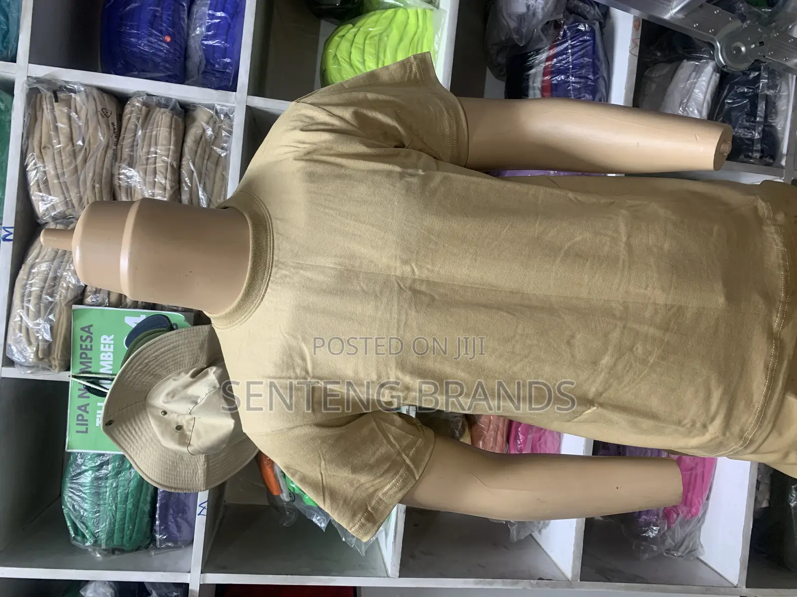 Tshirts Darkbeige