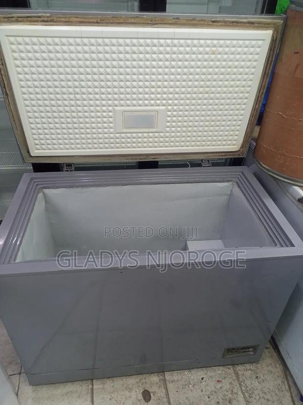 Perfect Freezer Silver in Colour 400l - thumbnail 6
