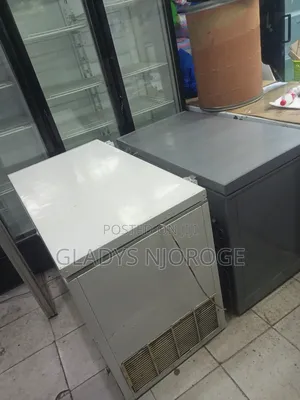 Affordable Freezer 400l