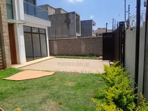 4bdrm Maisonette in Eastern By-Pass, Membley Estate for rent