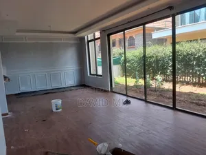 4bdrm Maisonette in Eastern By-Pass, Membley Estate for rent