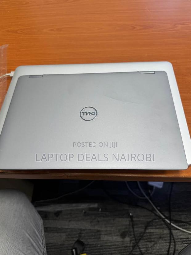 Laptop Dell Latitude 5320 8GB Intel Core I5 SSD 256GB