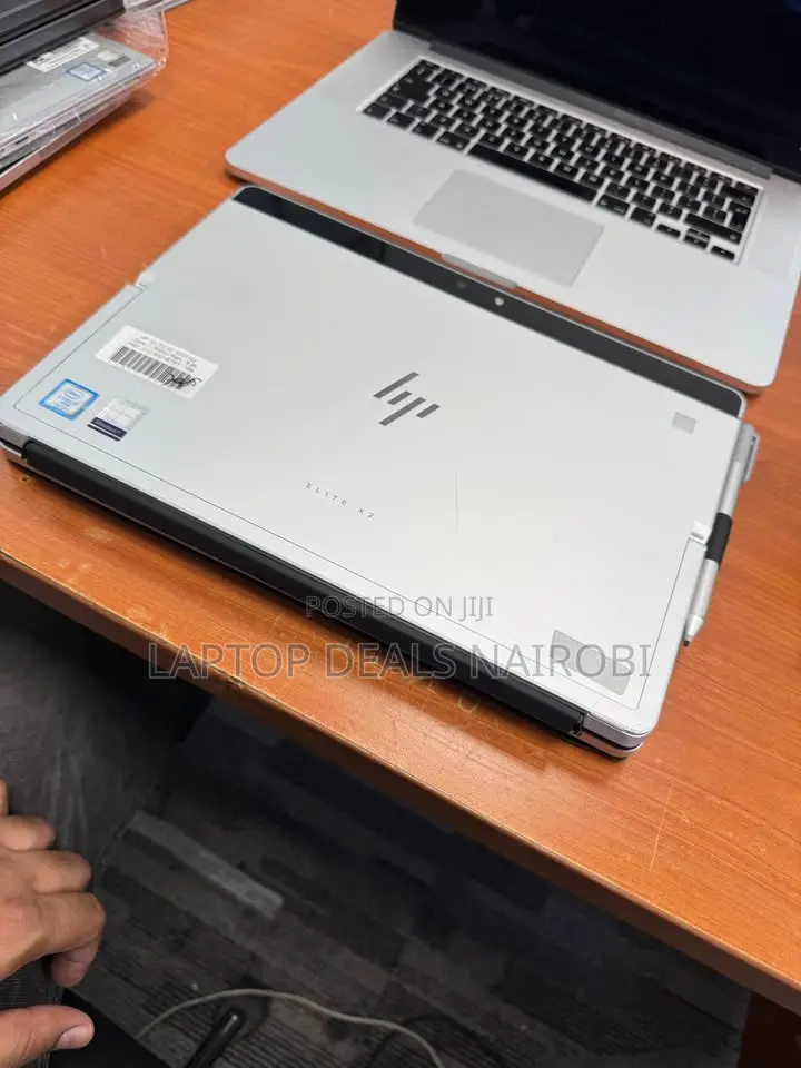 Laptop HP EliteBook X2 1012 G2 8GB Intel Core I7 SSD 512GB
