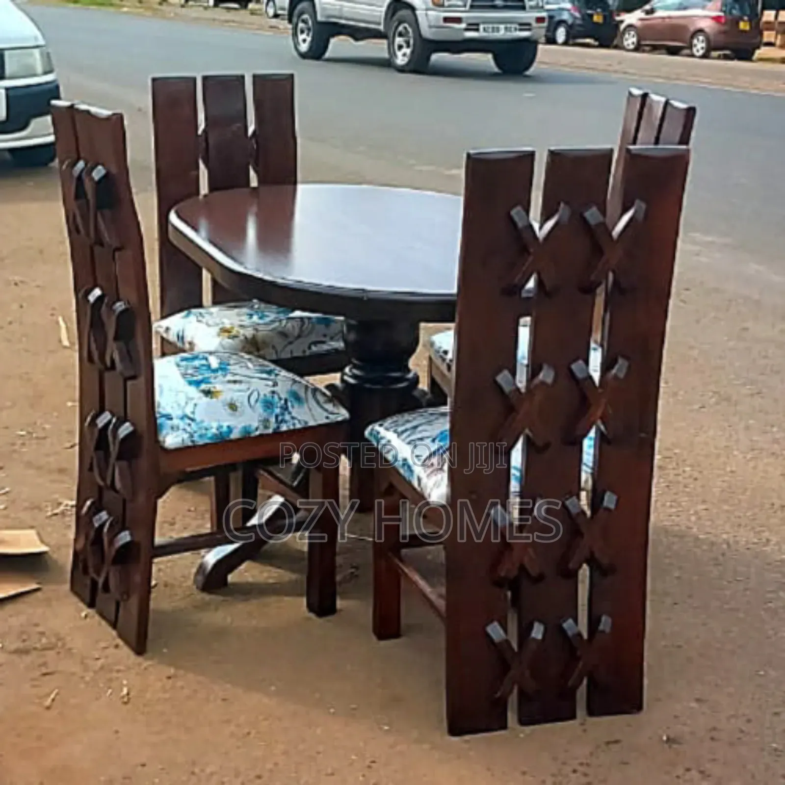 Dining Table, a Majestic, Cushy Dining Table