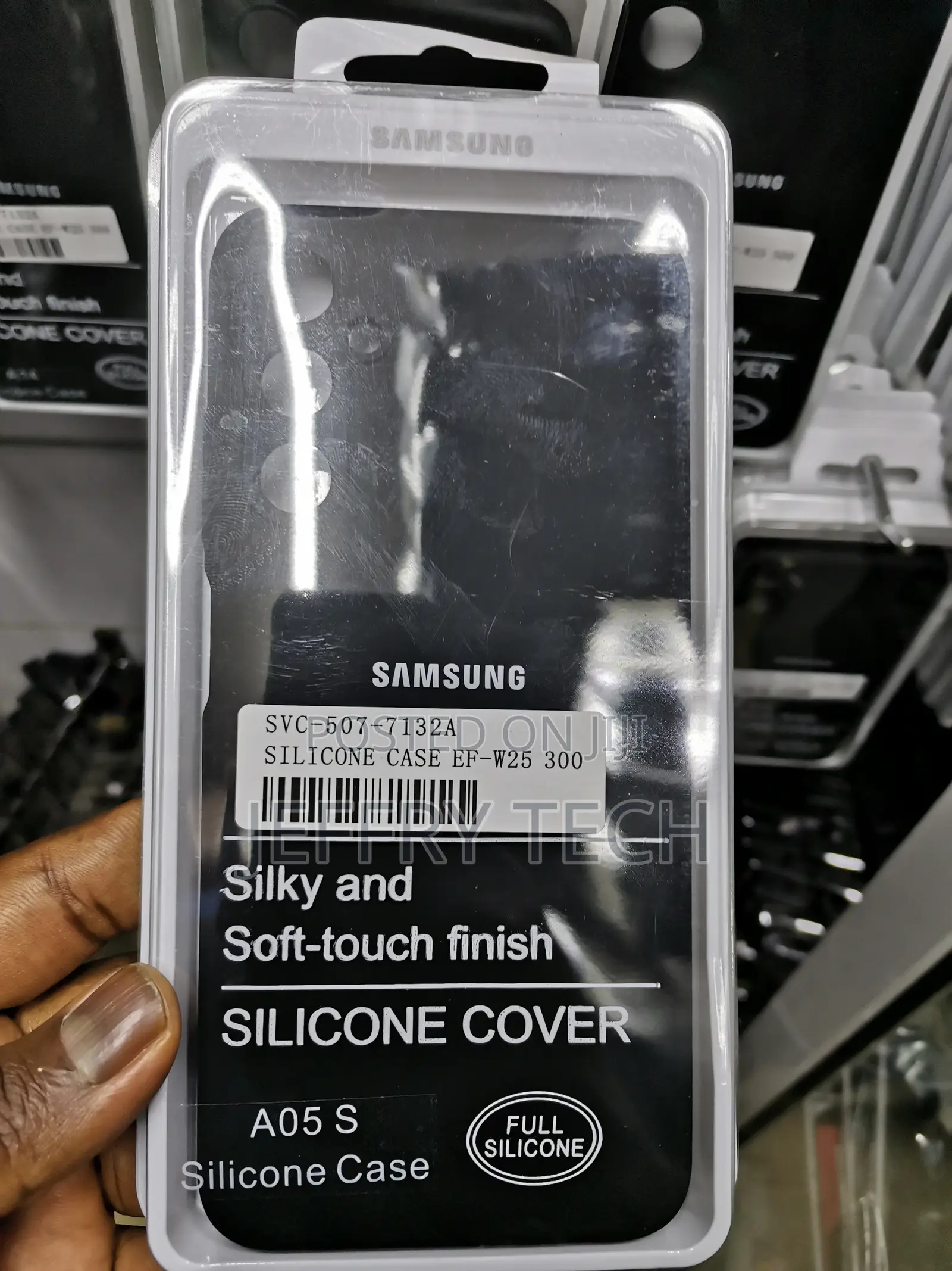 Zubitech Samsung Galaxy A05s Case Black Cover Silicone