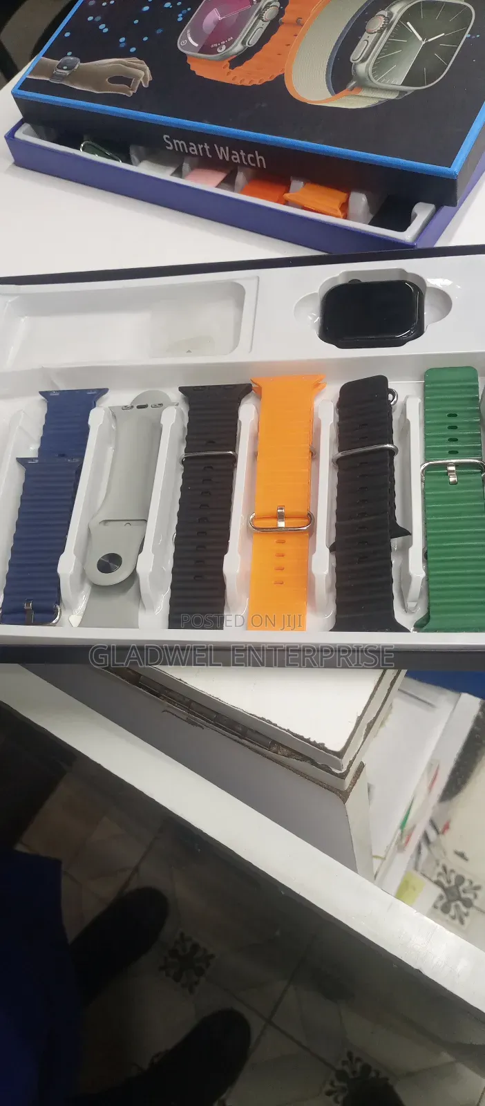 Smart Watch Rechargeable With 6 Different Straps