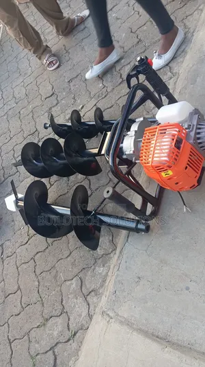 4 Stroke Earth Auger