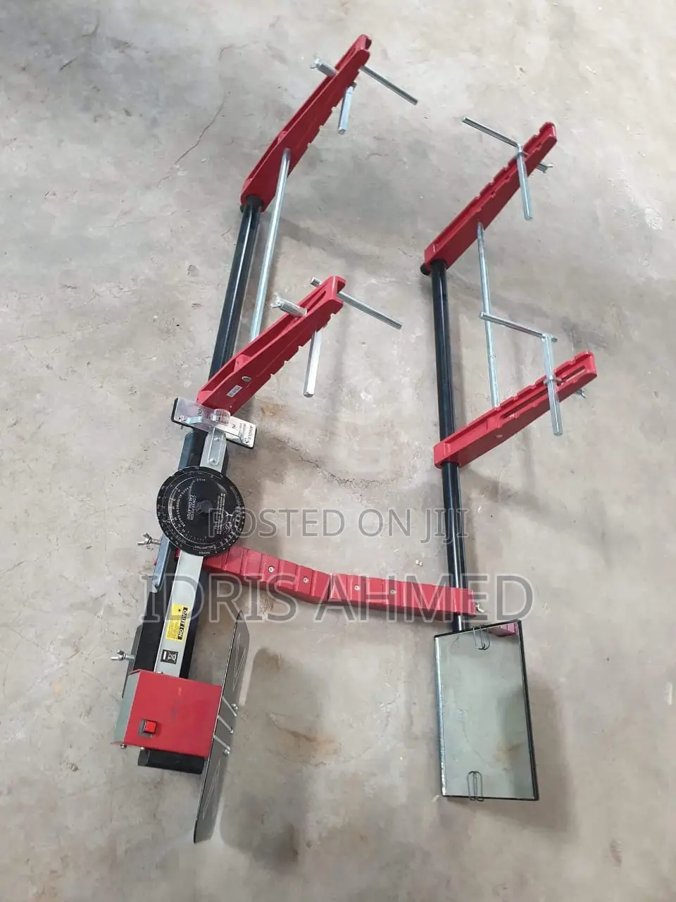 Laser Wheel Alignment Machine