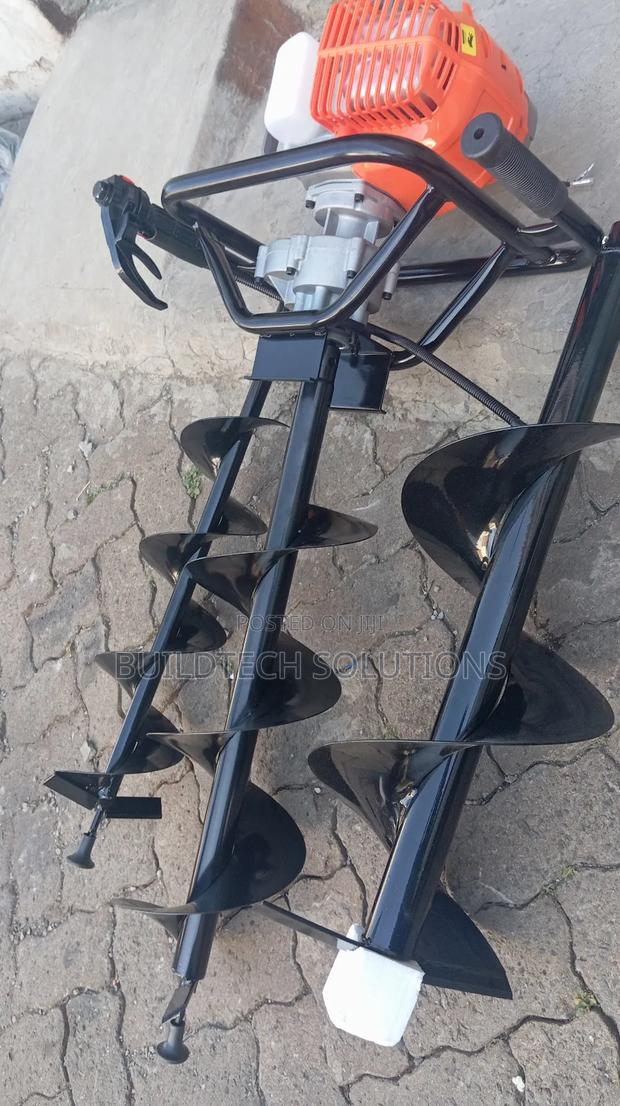 Petrol Earth Auger