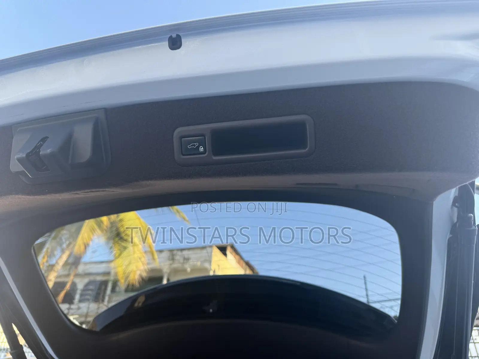 Lexus RX 300 2WD 2018 White
