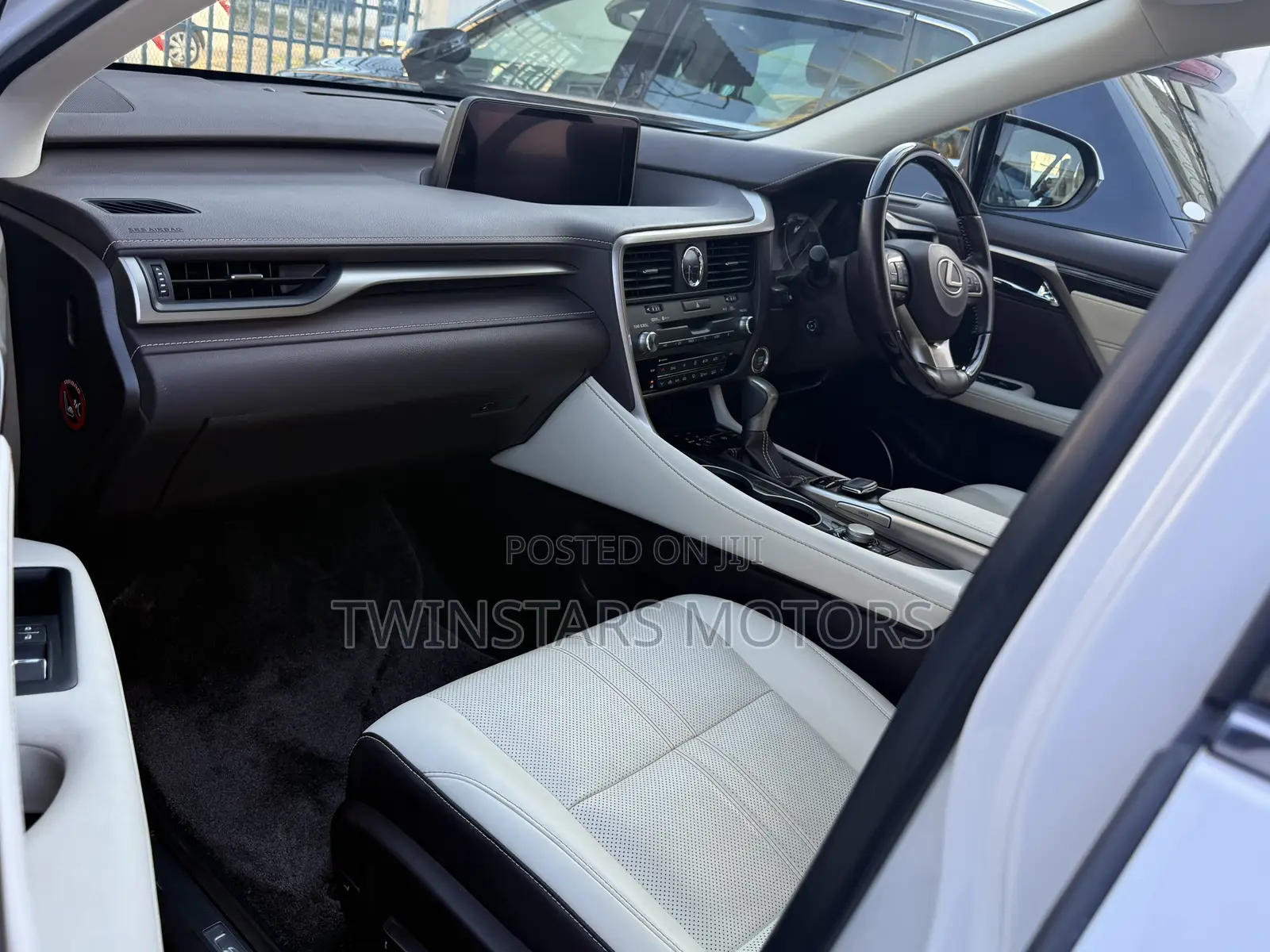 Lexus RX 300 2WD 2018 White