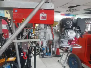 Italian Concrete Hoist 1000kgs (Iori)