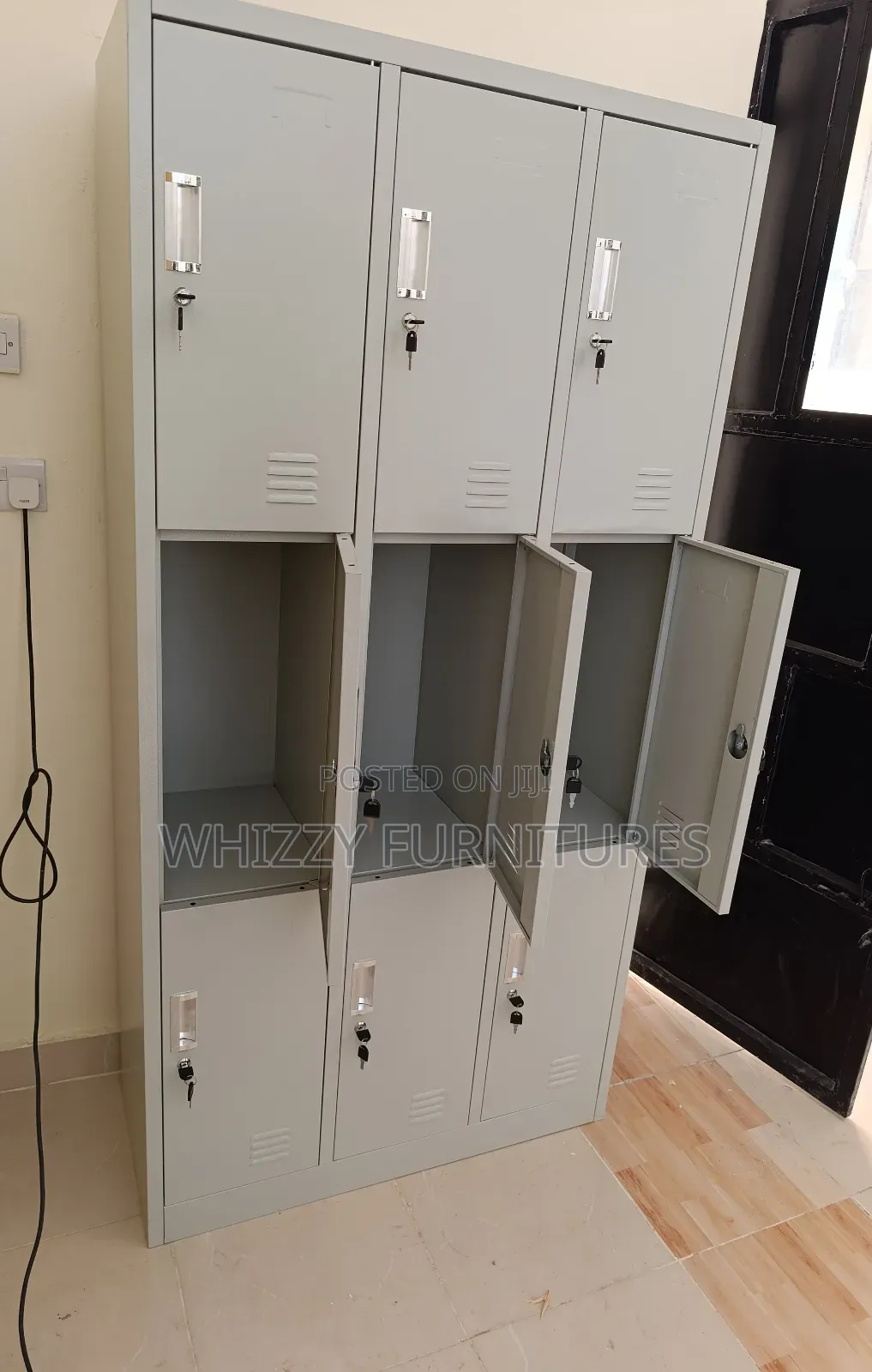 Gym Locker (9 Compartment)