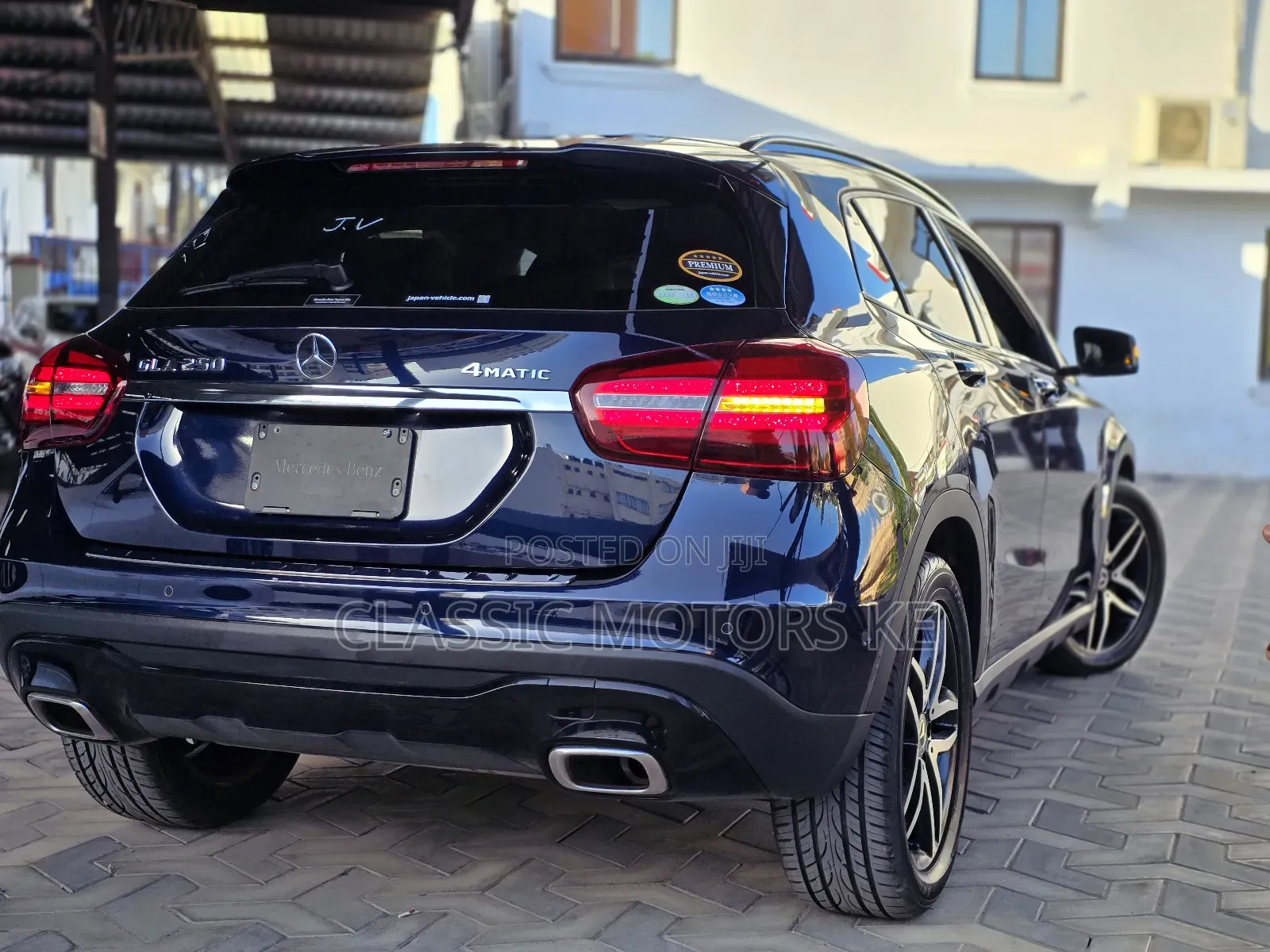 Mercedes-Benz GLA 250 2018 Blue