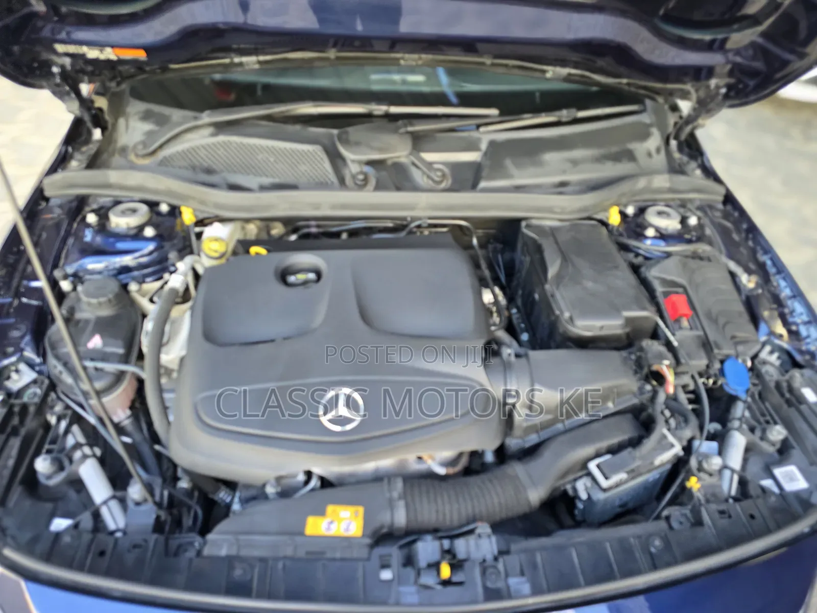 Mercedes-Benz GLA 250 2018 Blue
