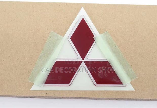 5 Different Sizes Red Mitsubishi Star Logo - main view