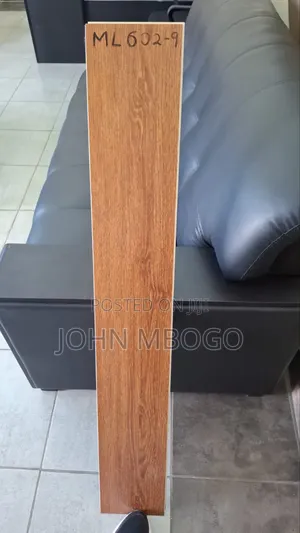 SPC Floor Tiles / SPC Flooring 5mm .