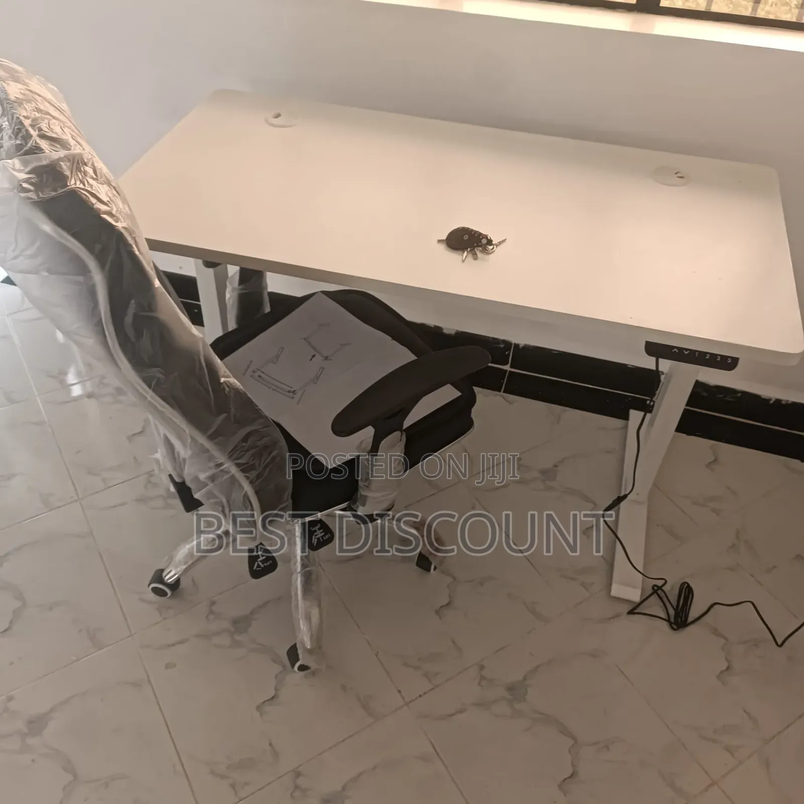 Adjustable Height Electric Table 1.2m