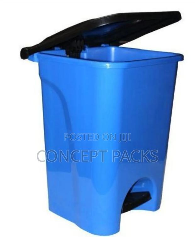 18 Litres Office Waste Pedal Bins. - main view